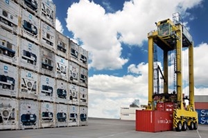 Vietnam posts trade surplus with Malaysia